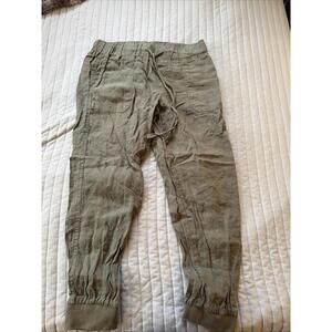 Women’s Caslon Army Green Pants Capri Size Xs Petite